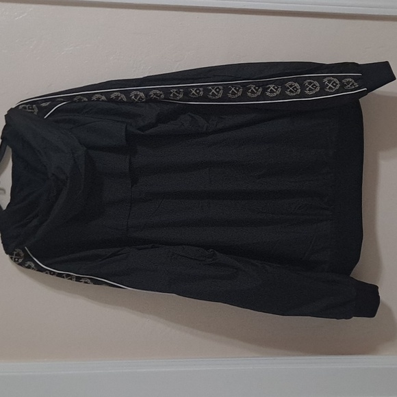 SOLD - Picture 4 of 10